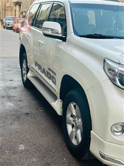 تۆیۆتا لاندكروزر پرادۆ